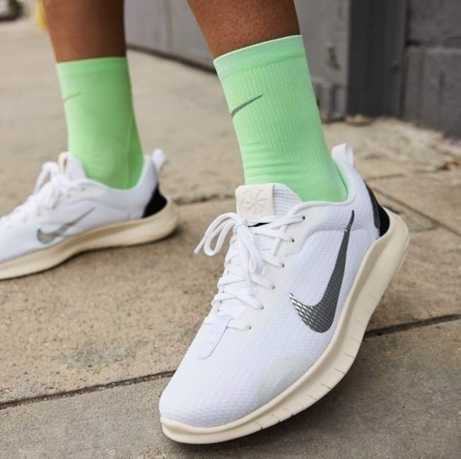 Tênis Nike Flex Experience 12 Feminino Tênis Nike Flex Experience 12 Feminino
