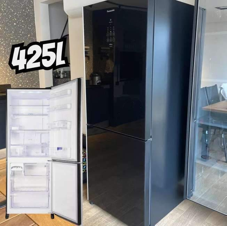 Geladeira Panasonic Frost Free 425l Black Glass Nr-bb53gv3b Cor Preto 127v Geladeira Panasonic Frost Free 425l Black Glass Nr-bb53gv3b Cor Preto 127v