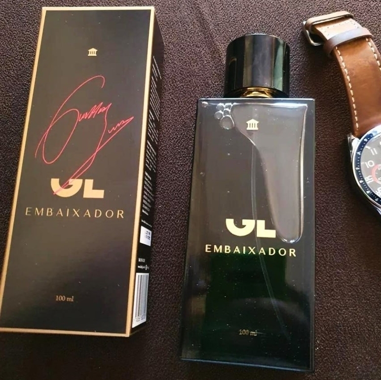 Perfume Gl Embaixador Deo Colônia 100 mL Perfume Gl Embaixador Deo Colônia 100 mL