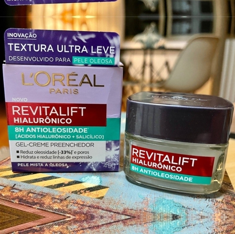 L'Oréal Paris Gel Creme Hidratante Preenchedor Antioleosidade Revitalift Hialurônico, 49g L'Oréal Paris Gel Creme Hidratante Preenchedor Antioleosidade Revitalift Hialurônico, 49g