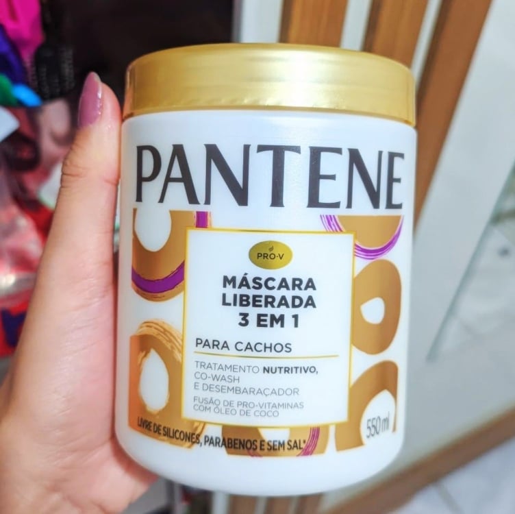 Pantene Máscara Pro-Vitaminas 3 Em 1 Manutenção 550ml Pantene Máscara Pro-Vitaminas 3 Em 1 Manutenção 550ml