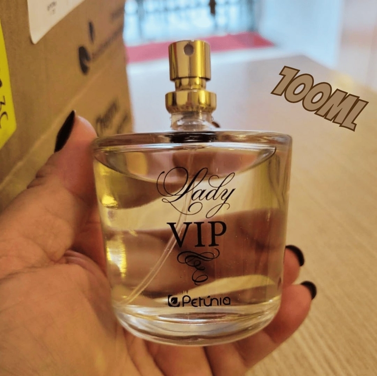 Petunia Perfume Feminino Eau De Toilette Lady Vip 100Ml Petunia Perfume Feminino Eau De Toilette Lady Vip 100Ml