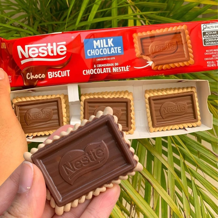 Chocobiscuit Biscoito com Chocolate NESTLÉ Ao Leite 78g Chocobiscuit Biscoito com Chocolate NESTLÉ Ao Leite 78g