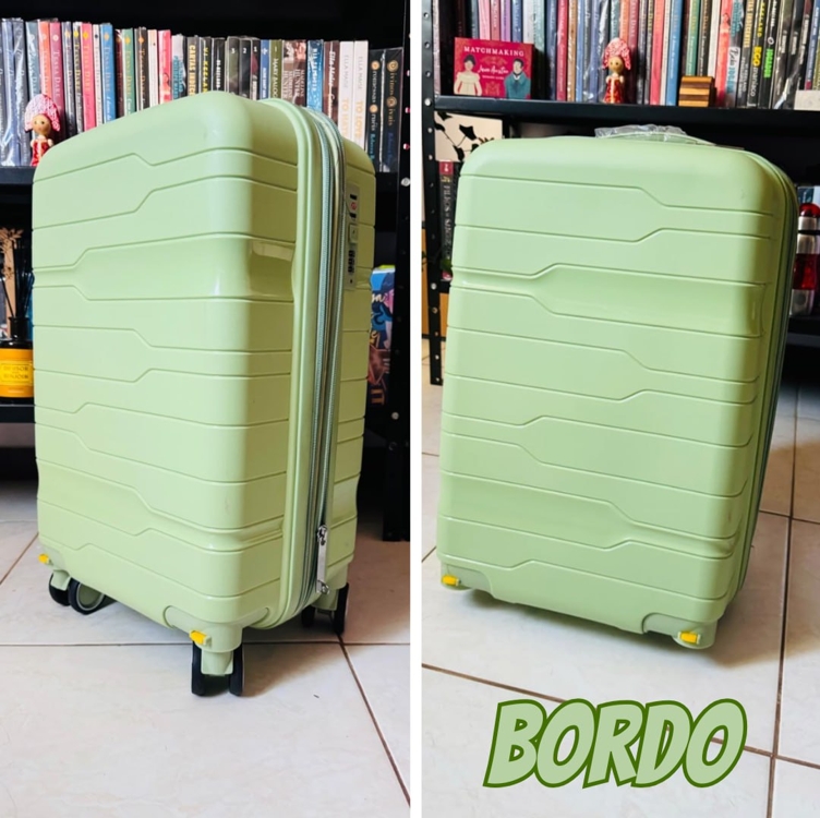Mala de bordo em Polipropileno 4 rodas 360º - AeroMalas Japão (Verde) Mala de bordo em Polipropileno 4 rodas 360º - AeroMalas Japão (Verde)