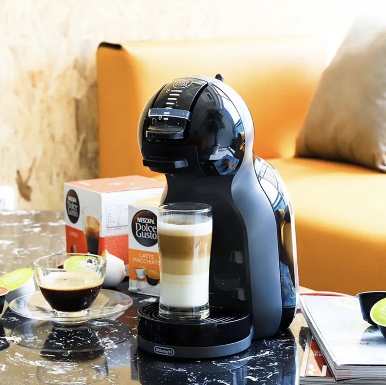 Cafeteira Portátil Nescafé Dolce Gusto Arno Mini Me Automática Preta Para Cápsulas Monodose 220v Cafeteira Portátil Nescafé Dolce Gusto Arno Mini Me Automática Preta Para Cápsulas Monodose 220v
