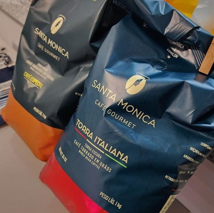 Pack Café Santa Monica Grão Gourmet 1KG e Torra Italiana 1KG Pack Café Santa Monica Grão Gourmet 1KG e Torra Italiana 1KG