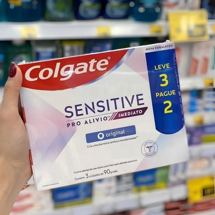 Colgate Creme dental para dentes sensíveis Sensitive Pro Alivio Imediato Original, para alívio imediato^ da sensibilidade nos dentes, Leve 3 Pague 2, 90g cada Colgate Creme dental para dentes sensíveis Sensitive Pro Alivio Imediato Original, para alívio imediato^ da sensibilidade nos dentes, Leve 3 Pague 2, 90g cada
