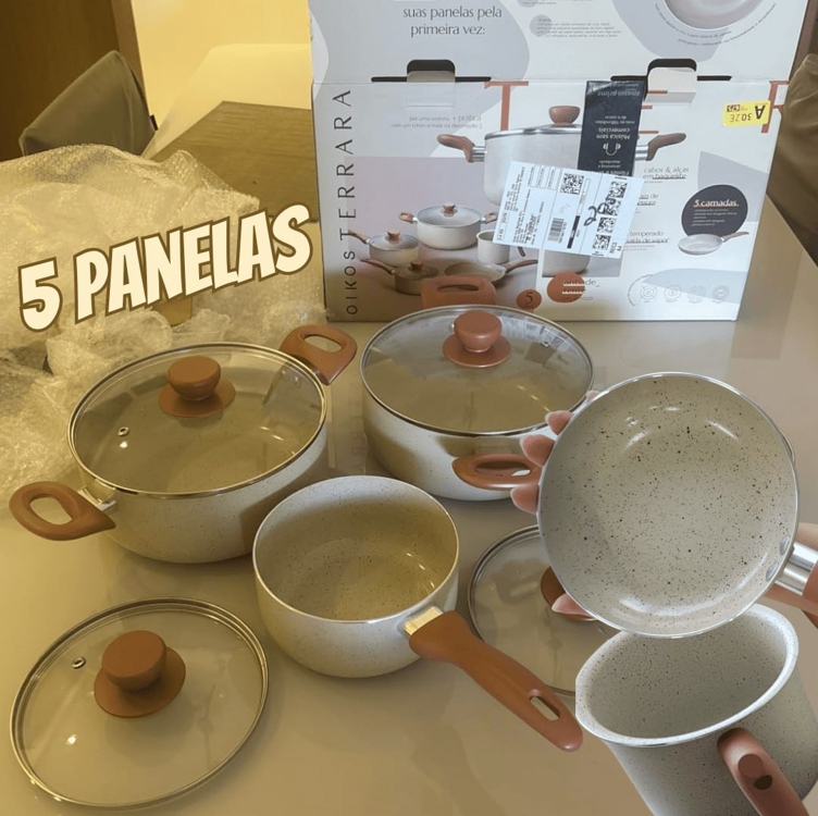 Oikos - Jogo com 5 Panelas Antiaderentes de Revestimento Cerâmica com Tampa de Vidro Terrara Bege com 5 Camadas para Fogão a Gás, Elétricos, Cerâmicos e Halogênio Oikos - Jogo com 5 Panelas Antiaderentes de Revestimento Cerâmica com Tampa de Vidro Terrara Bege com 5 Camadas para Fogão a Gás, Elétricos, Cerâmicos e Halogênio