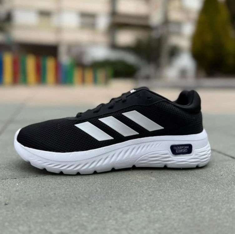 Tênis Cloudfoam Comfy Preto adidas Tênis Cloudfoam Comfy Preto adidas