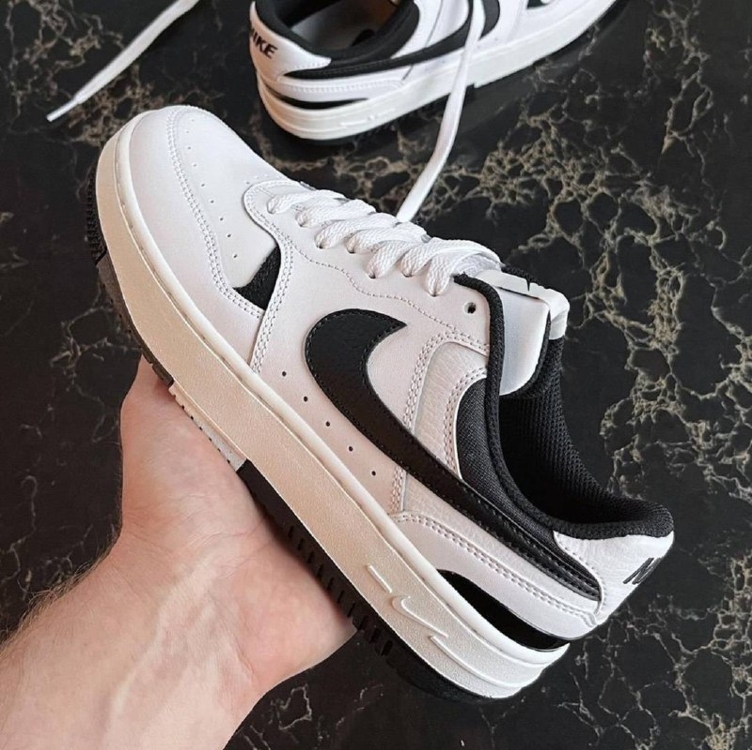 Tênis Nike Gamma Force Feminino - Branco+Preto Tênis Nike Gamma Force Feminino - Branco+Preto