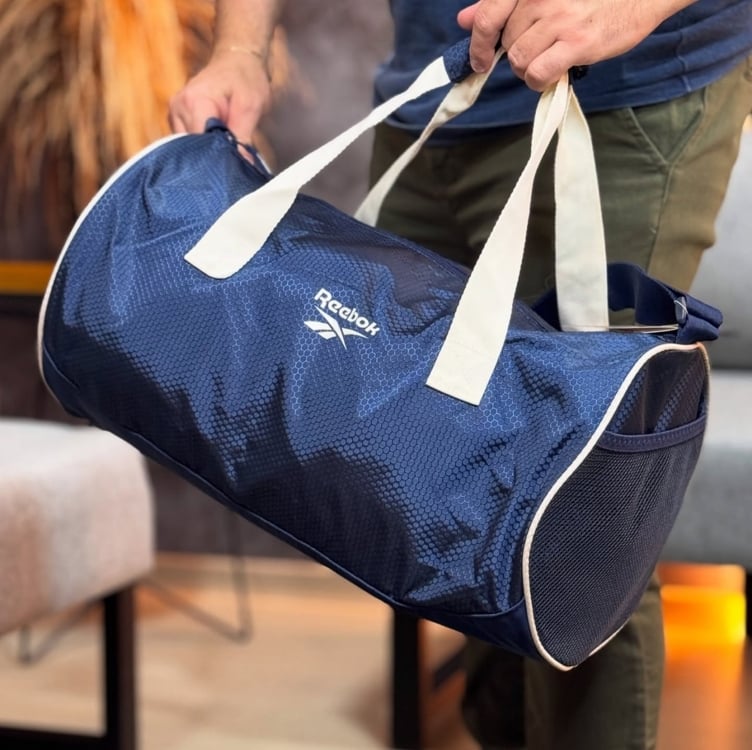 Mala Unissex Reebok Plyo 2 Esportiva Academia Dia A Dia Cor Azul/branco Mala Unissex Reebok Plyo 2 Esportiva Academia Dia A Dia Cor Azul/branco