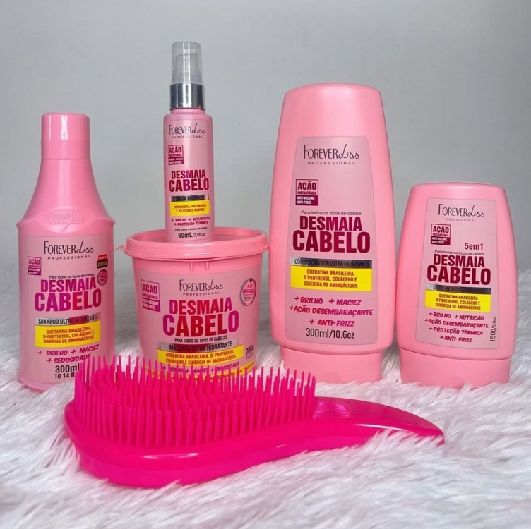 Kit Desmaia Cabelo Completoforever Liss Escova Cabelo 1150 Ml Kit Desmaia Cabelo Completoforever Liss Escova Cabelo 1150 Ml