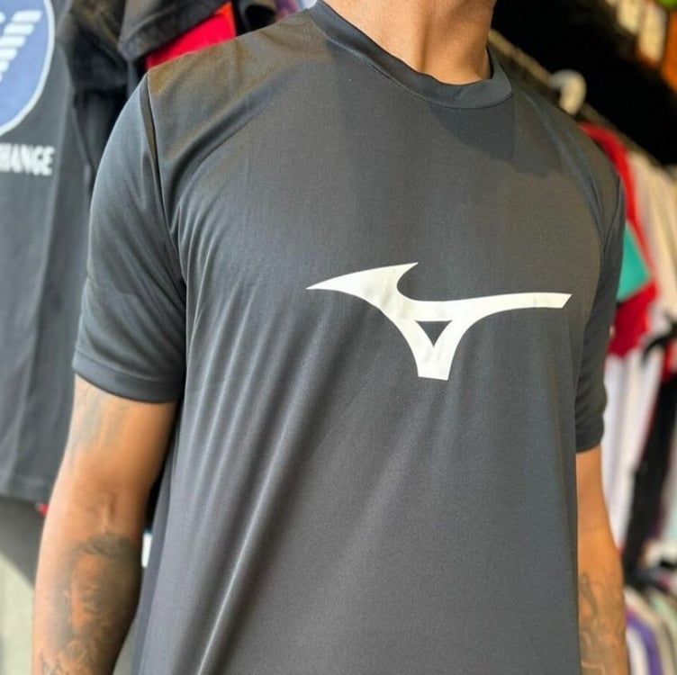 Camiseta Mizuno Lifestile Masculino - Grafite Camiseta Mizuno Lifestile Masculino - Grafite