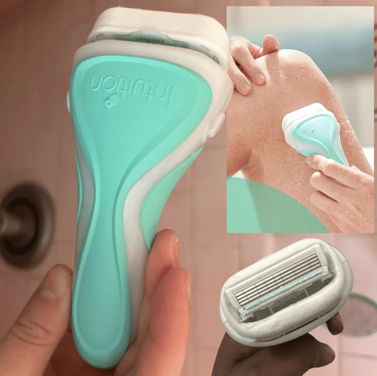 Lâminas De Barbear Schick Intuition Para Mulheres Com Pele Sensível 1 Lâmina E 2 Refil De Lâminas Lâminas De Barbear Schick Intuition Para Mulheres Com Pele Sensível 1 Lâmina E 2 Refil De Lâminas