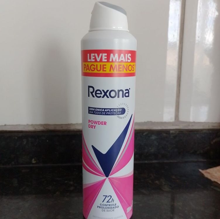 Rexona Desodorante Antitranspirante Aerossol Powder Dry 250 ml Rexona Desodorante Antitranspirante Aerossol Powder Dry 250 ml