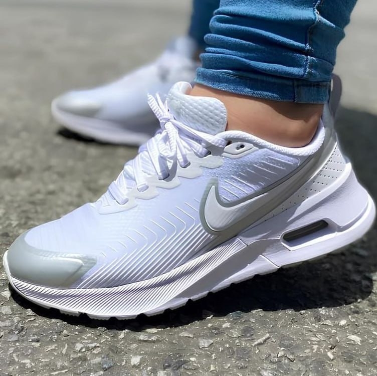 Tênis Nike Air Max Nuaxis Feminino Tênis Nike Air Max Nuaxis Feminino