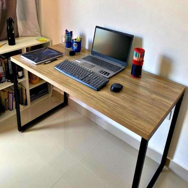 Mesa para Escritório Office Estilo Industrial 1,20m, Compace, Kuadra, Nogal/Est. Preta Mesa para Escritório Office Estilo Industrial 1,20m, Compace, Kuadra, Nogal/Est. Preta