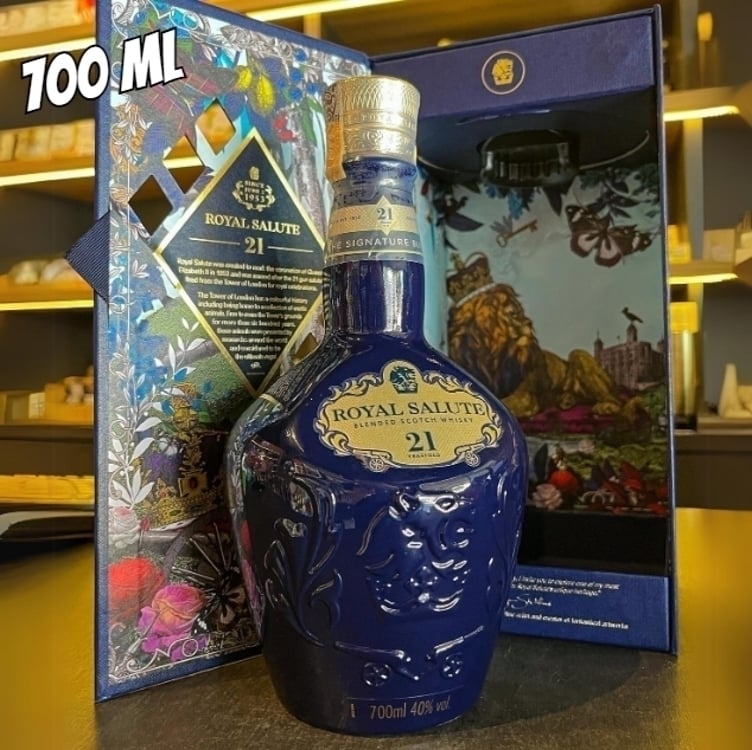 Whisky Royal Salute 21 anos The Signature Blend Escocês - 700 ml Whisky Royal Salute 21 anos The Signature Blend Escocês - 700 ml